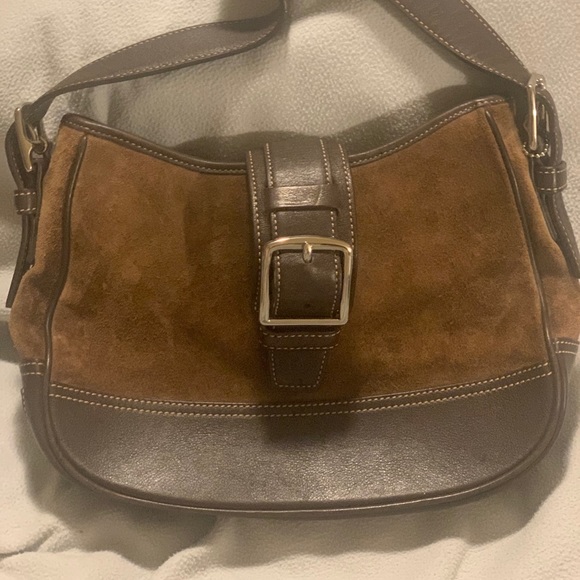 Coach Hampton brown leather and suede baguette bag - Picture 13 of 14